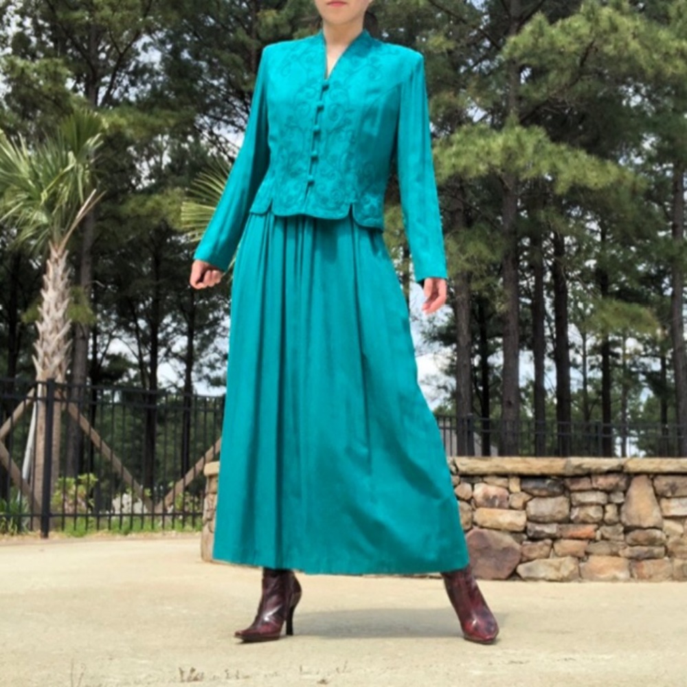 VINTAGE TEAL VICTORIAN INSPIRED DRESS